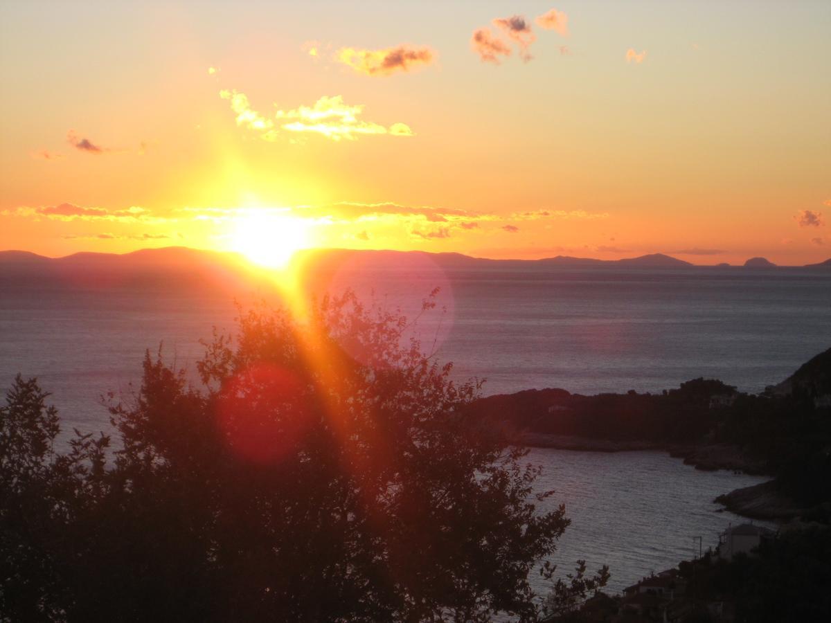 Felitsia Apartments & Studios Agios Ioannis  Екстер'єр фото